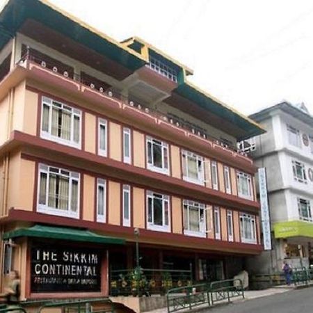 Отель Jain Group Sikkim Continental Гангток Экстерьер фото